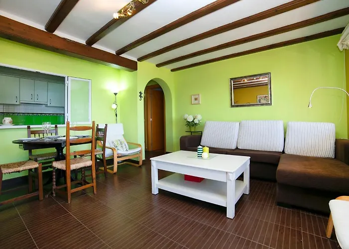 Damara Iv By Interhome * Calp